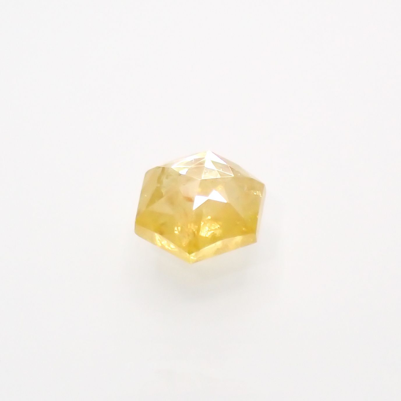 ◇ヘキサゴンアンティークカット◇イエローダイヤモンド(宝石名ダイアモンド) 南アフリカ産 0.13ct 識別済[210813116]2.9×2.8mm前後