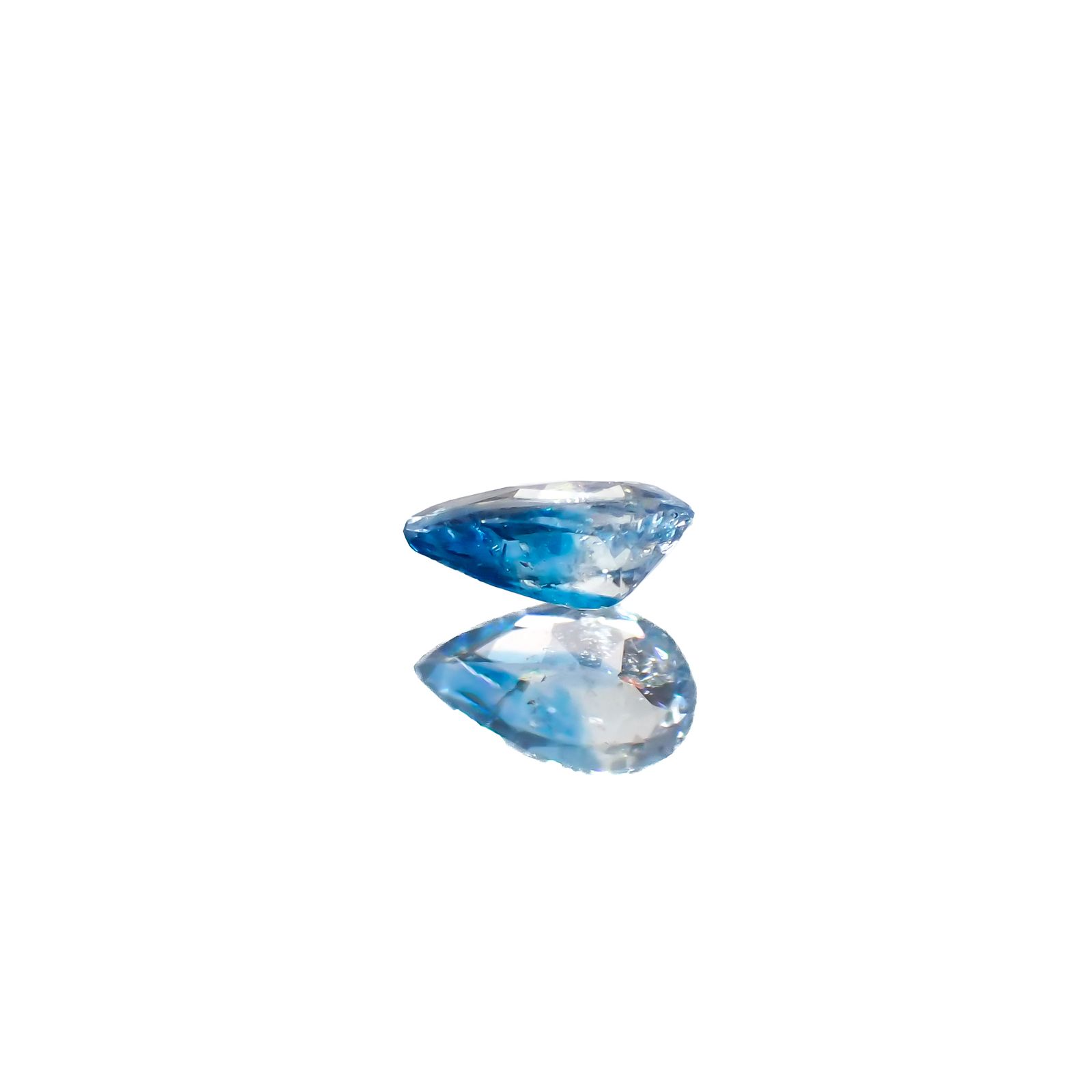 ユークレース ジンバブエ産 0.12ct[231224470]4.4x2.7mm前後