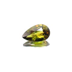 カラーチェンジスフェーン(宝石名スフェーン)パキスタン産 0.65ct 識別済[230722827]7.5x4.5mm前後