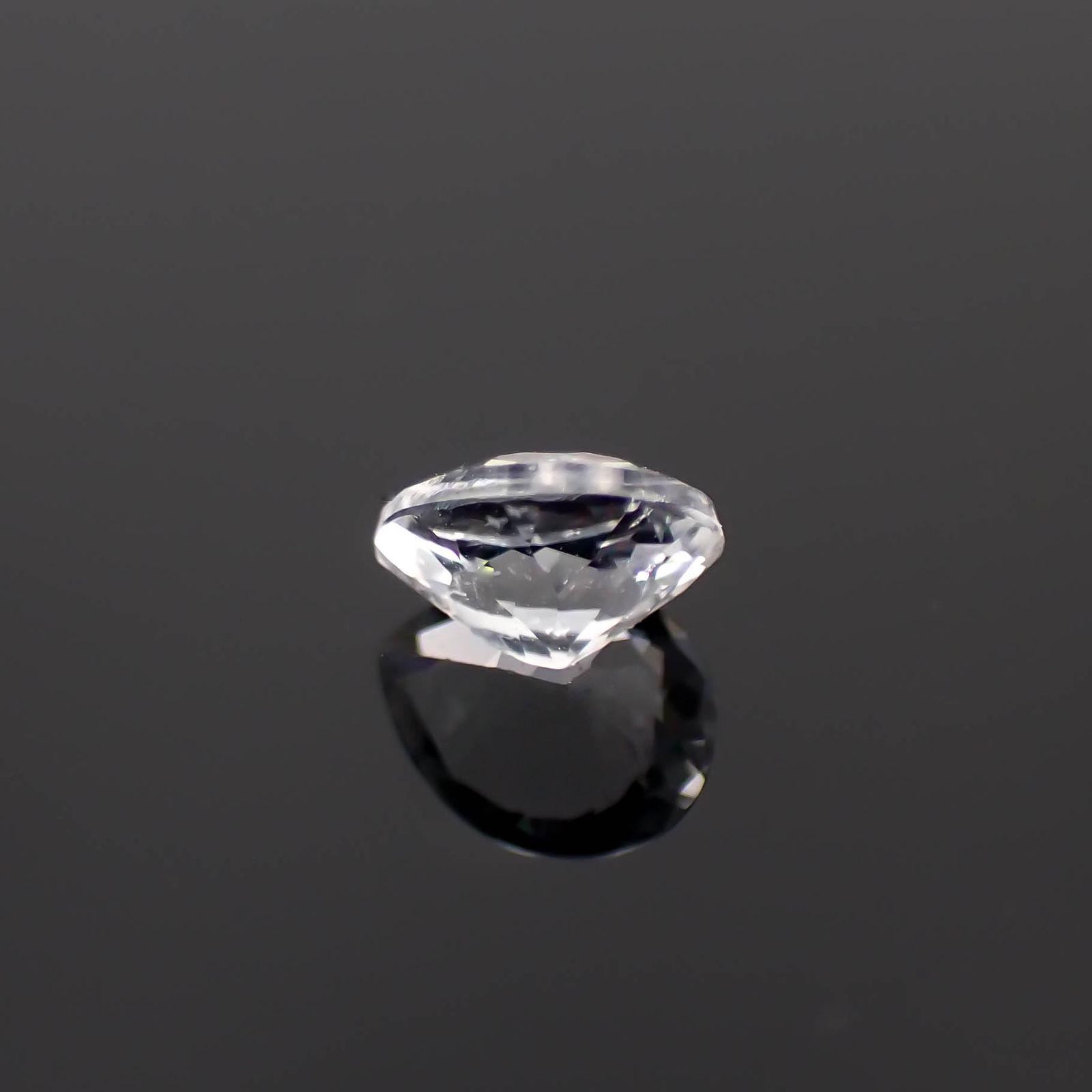 フェナカイト(宝石名フェナカイト)マダガスカル/ブラジル産 0.33ct 識別済[230522030]5.1x4.1mm前後