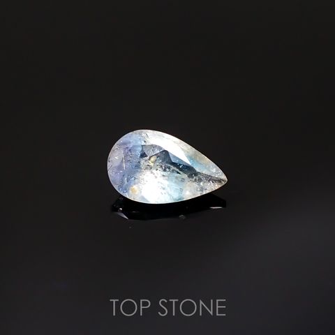 ジェレメジェバイト(宝石名エレメジェバイト)ナミビア産 0.799ct ソ付(彩珠)[220616454]8.3x5.1mm前後