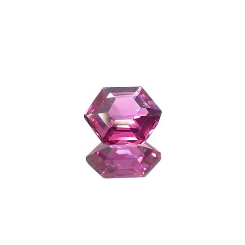 ◇ヘキサゴンカット◇ルビー 非加熱 モザンビーク産 0.12ct / 3x3mm前後 [240427103]