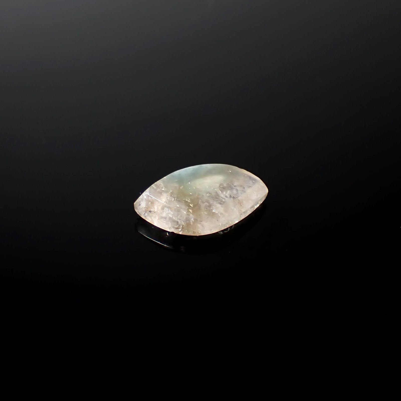 ◇フリーフォーム◇パライバクォーツ ブラジル産 3.11ct[240527405]14x9mm前後