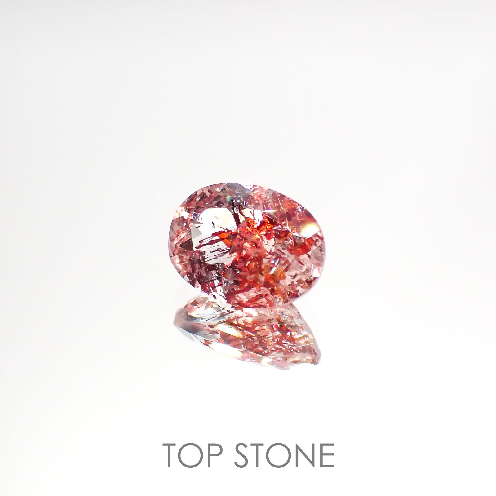 ファイヤークォーツ ナイジェリア産 1.68ct[220114764]9.2x6.8mm前後