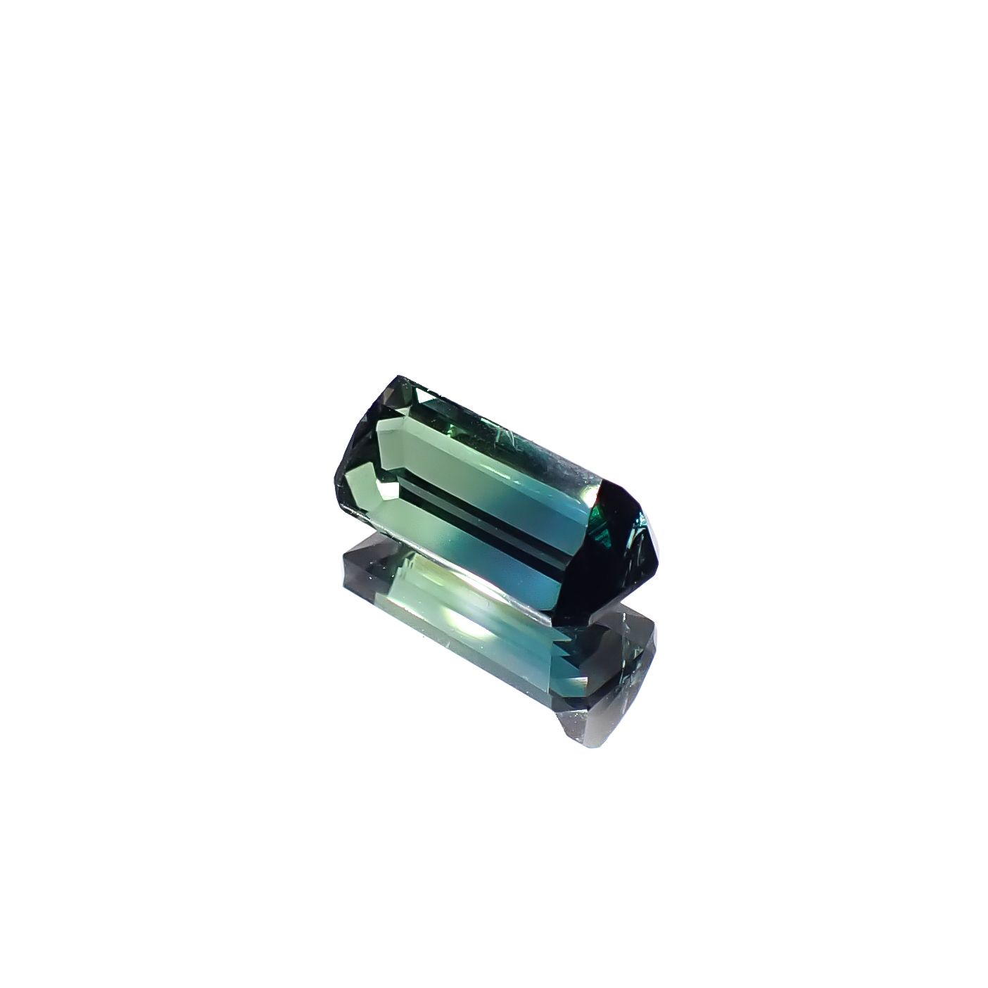 バイカラートルマリン アフガニスタン産 1.29ct [241029403]8.8x4mm前後