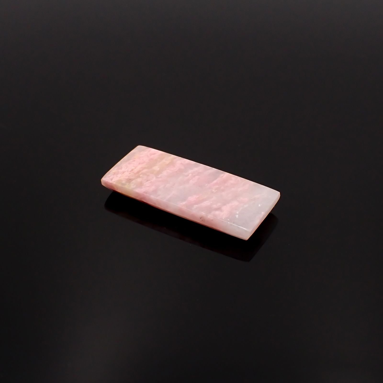 ピンクパッションクォーツ イタリア産 13.97ct[230421558]27.3x11.5mm前後