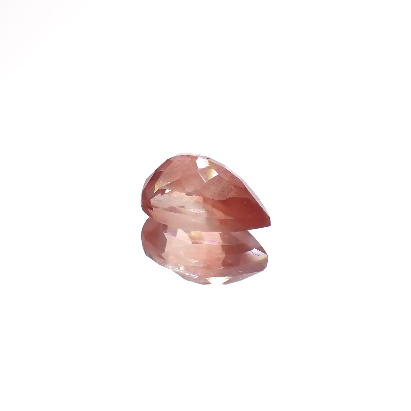 エチオピアサンストーン(宝石名アンデシン・ラブラドライト)エチオピア産 0.75ct 識別済[230321320]7.1x4.8mm前後