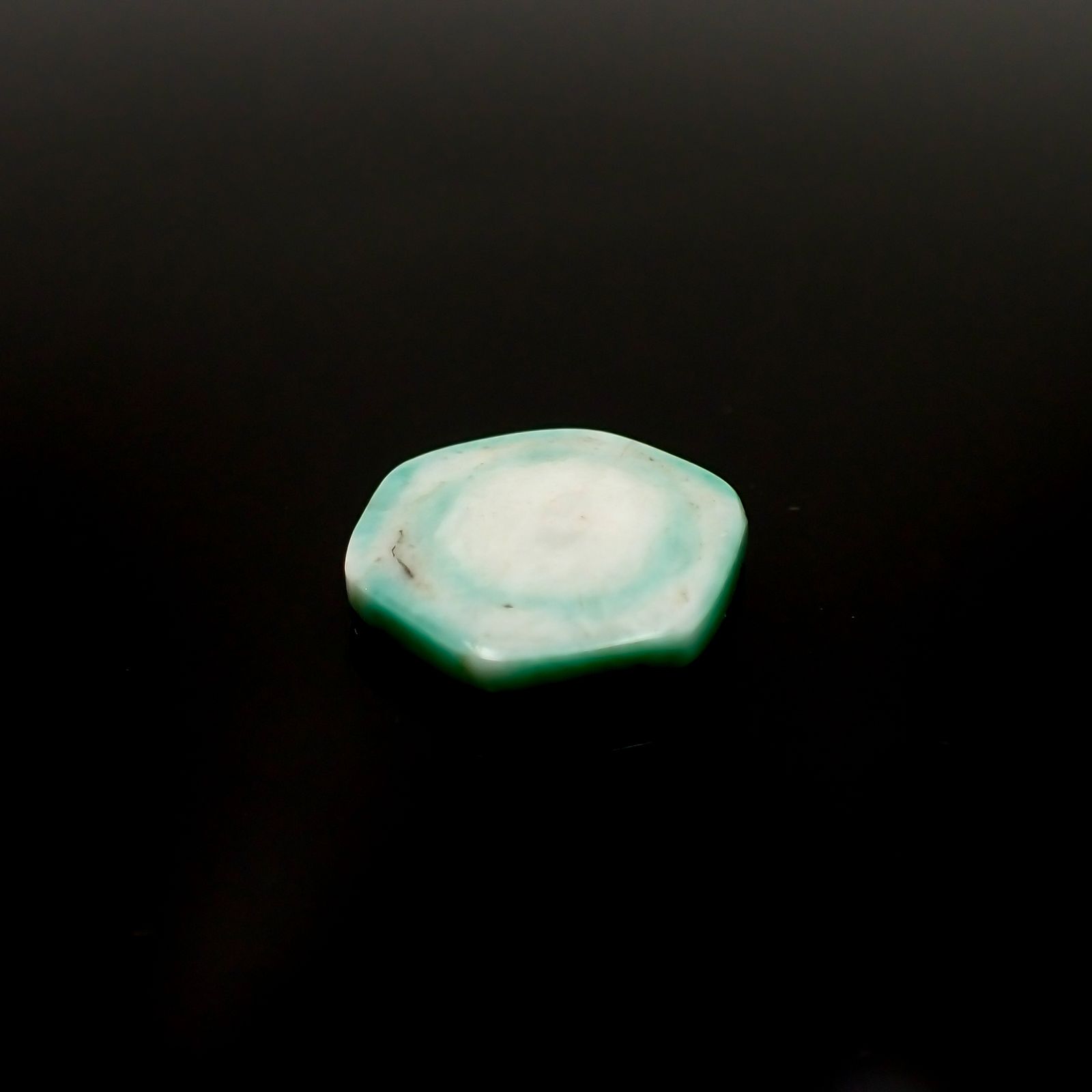 メロンベリル(宝石名ベリル)ブラジル産 8.71ct 識別済[230421724]17x16.4mm前後