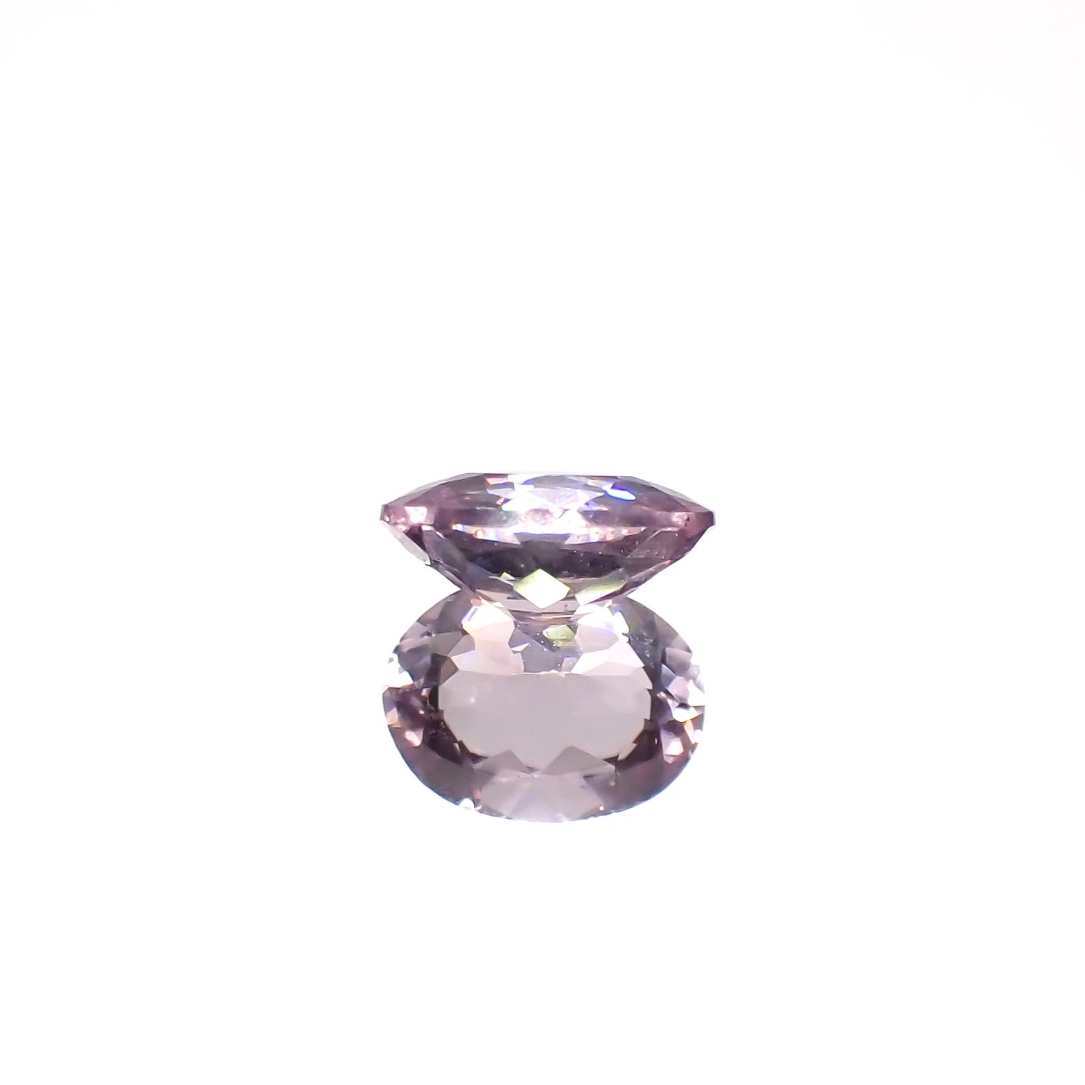 カラーシフト ピンクダイアスポア アフガニスタン産 0.69ct[240326994]6.4x5mm前後