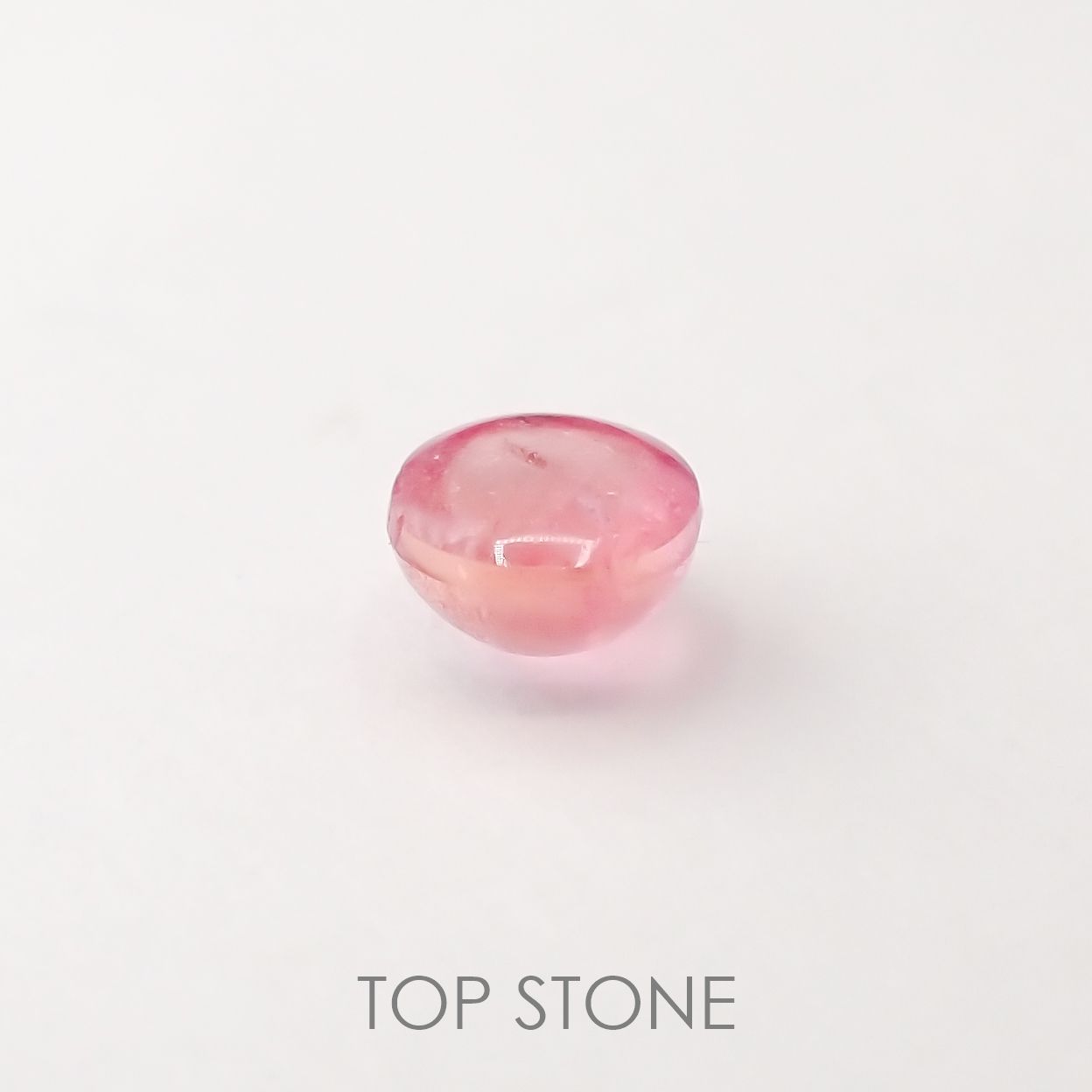 ペツォッタイト(ラズベリル) マダガスカル産 ルース 0.34ct[210410666]4×4mm前後
