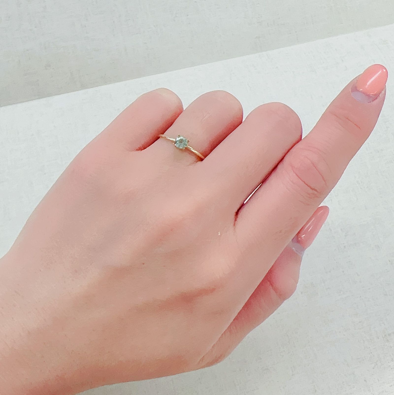 バナジウムコーネルピン(宝石名コーネルピン)タンザニア・タンガ州産 0.30ct 識別済[230320936]4x4mm前後