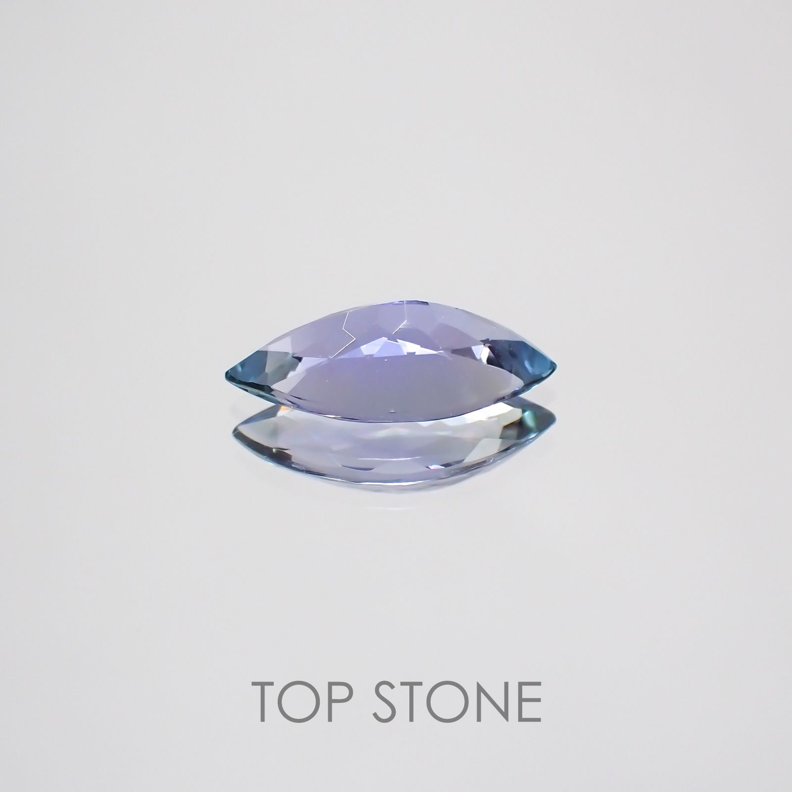 パーティーカラータンザナイト タンザニア産 ルース 1.39ct[210310103]11.2×5.7mm前後