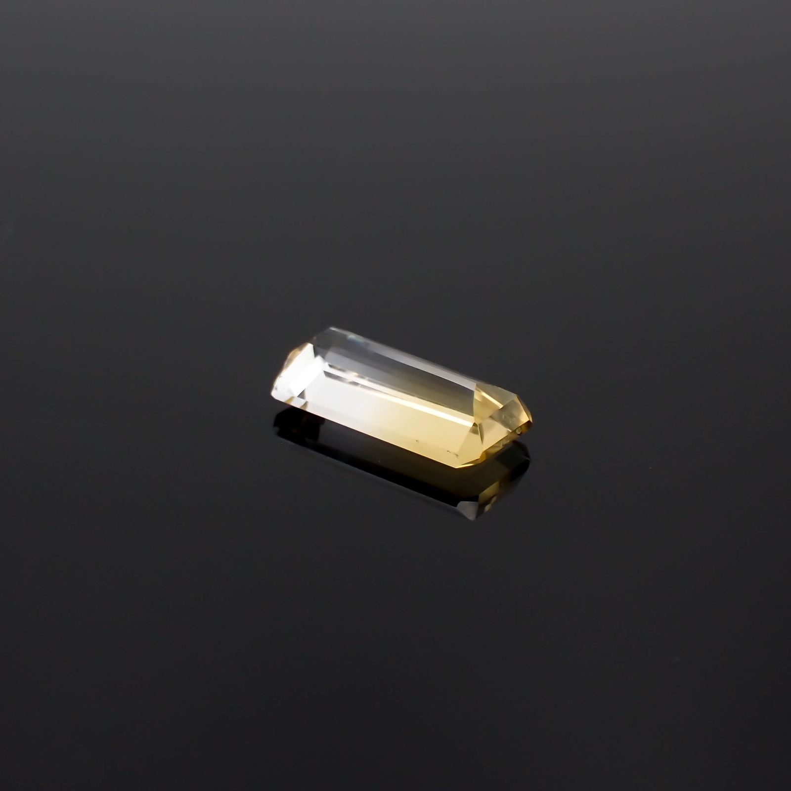 バイカラーシトリン ブラジル・ミナスジェライス州産 6.19ct[240326467]17.1x8.1mm前後
