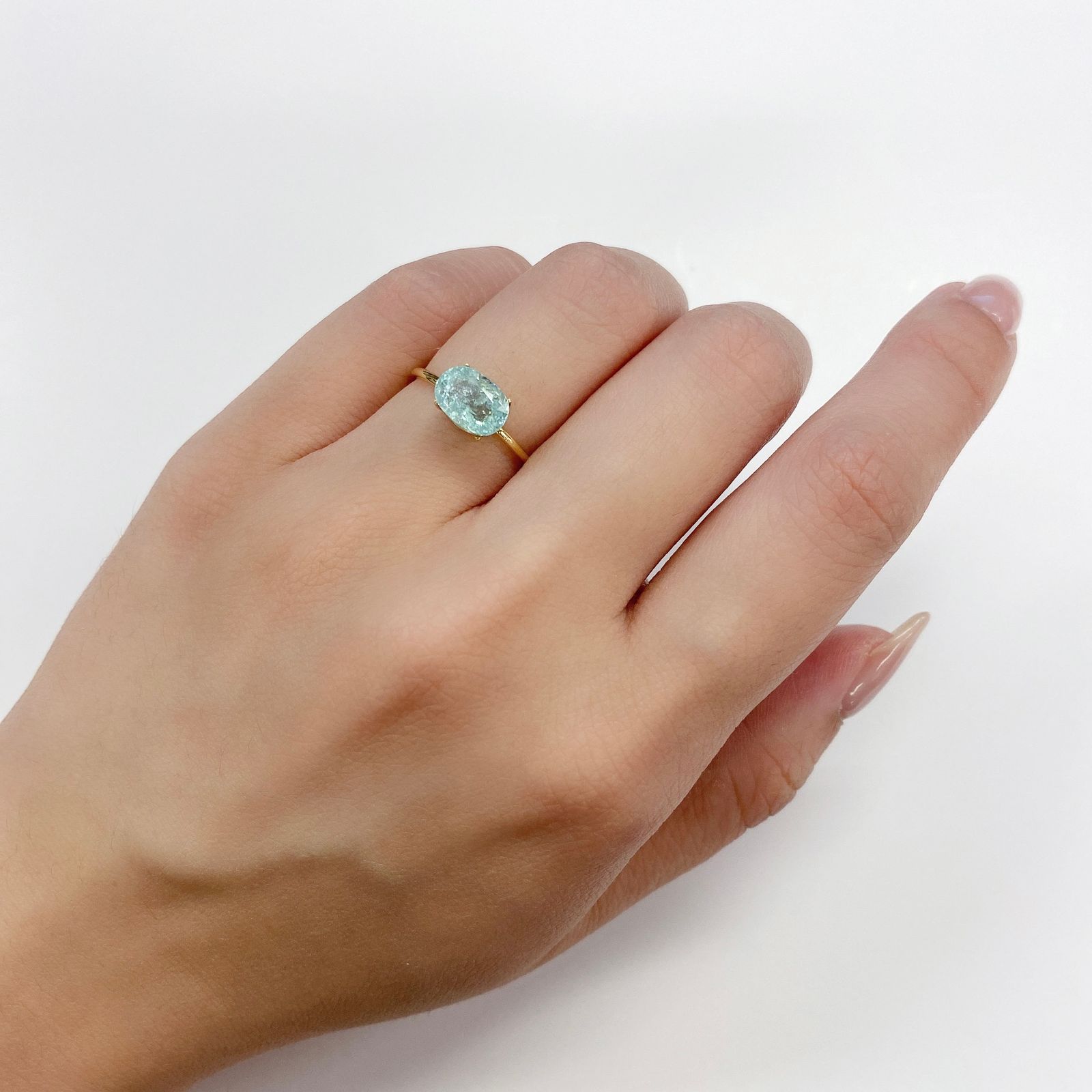 パライバトルマリン モザンビーク産 ルース 1.62ct[21059396]8.2×6mm前後