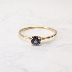 ◇K18リング◇ バイオレットスピネル 0.34ct | ラウンド/つやあり仕上げ 4mm (15号 / アーム1.0mm) [241229432]