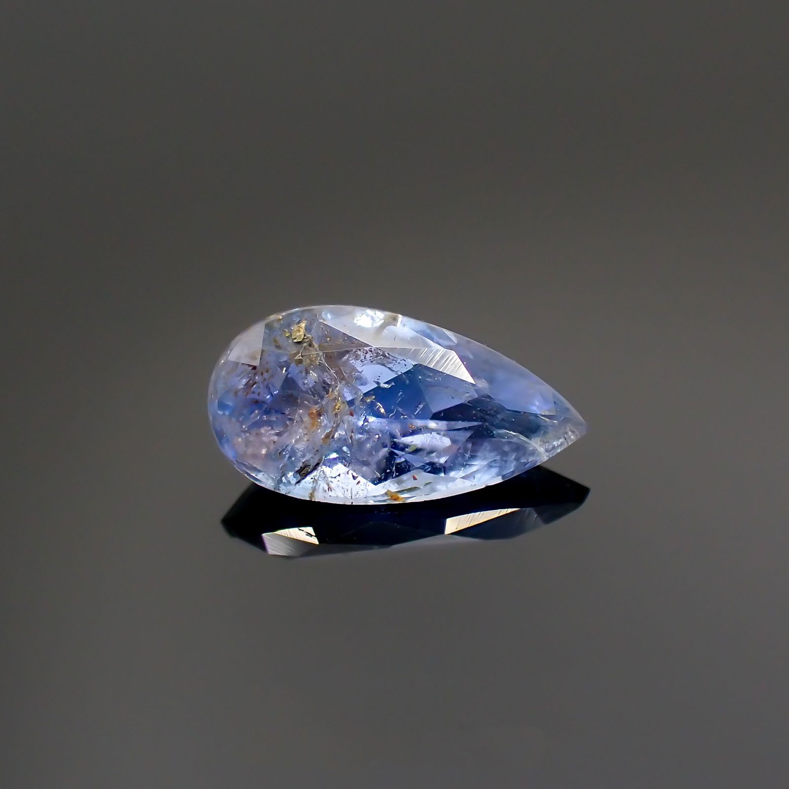 ジェレメジェバイト(宝石名エレメージェバイト)ナミビア産 0.311ct ソ付(彩珠)[230823131]6.6x3.4mm前後