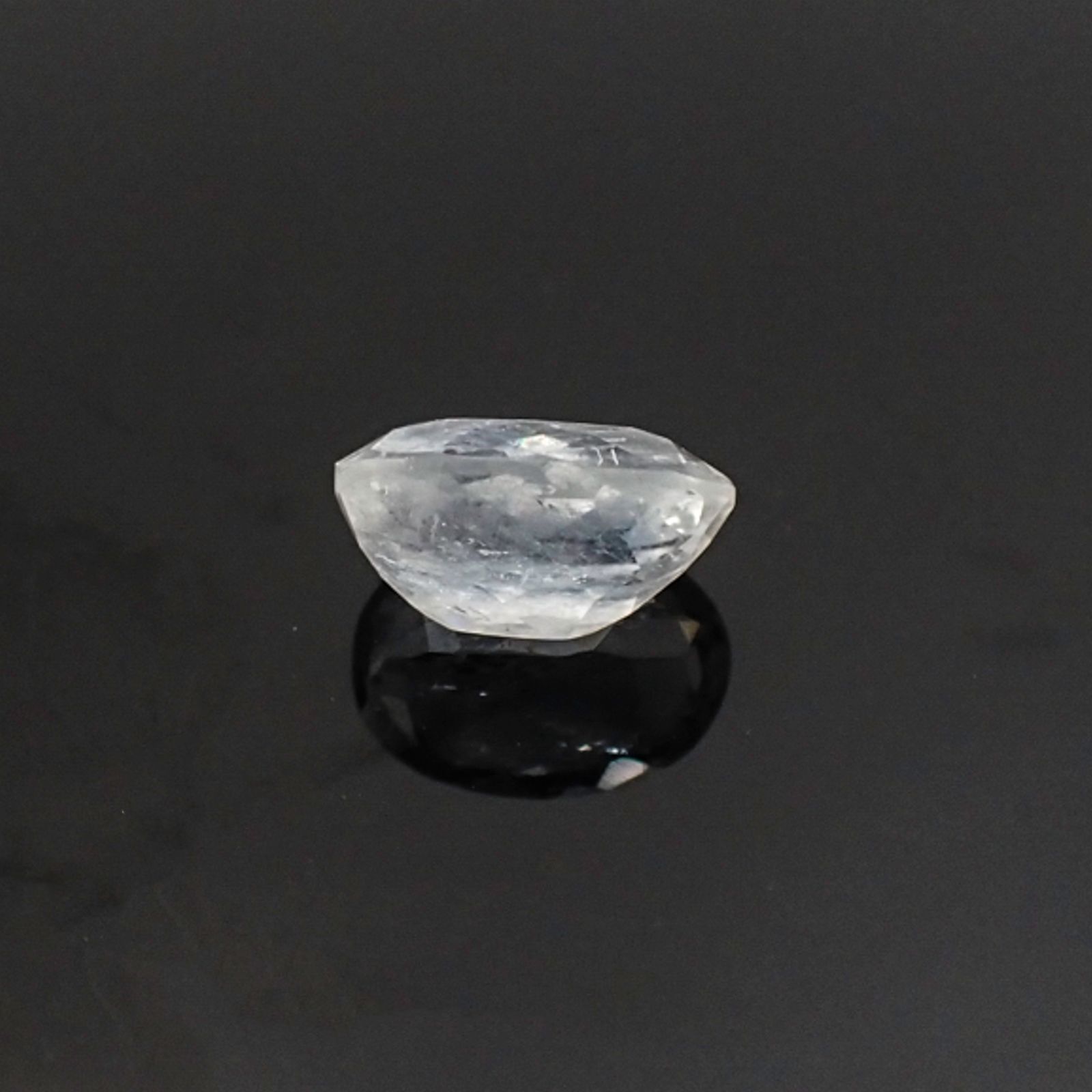 ユークレース ブラジル産 ルース 0.722ct ソーティング付き[20106488]6.5×4.6mm前後