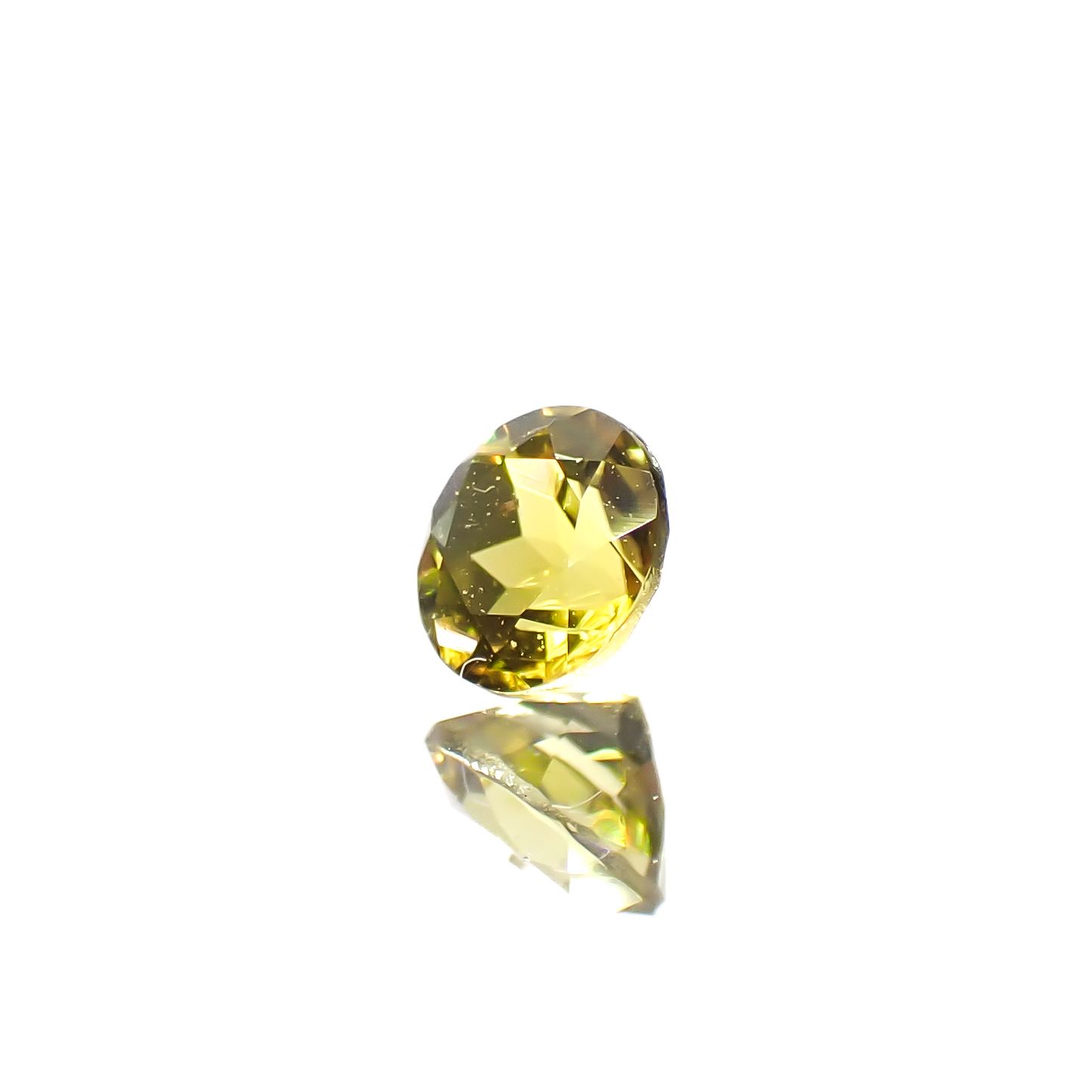 カナリートルマリン ザンビア・カナリー鉱山産 0.27ct[240527817]3.9x3.9mm前後