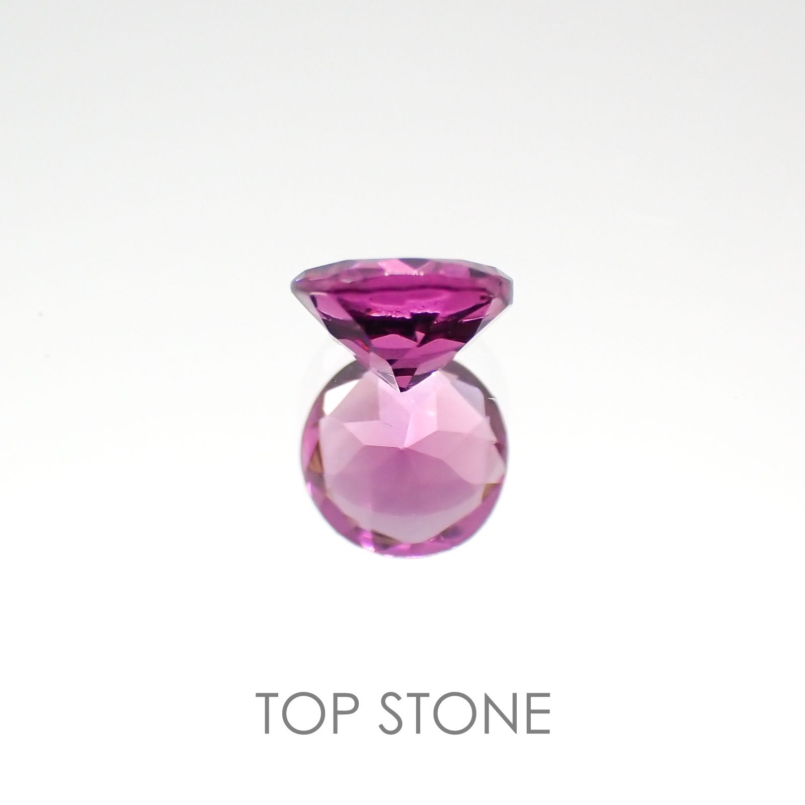 マラヤガーネット タンザニア産 ルース 0.34ct[20117592]4.1×4.1mm前後