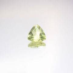ブラジリアナイト(宝石名ブラジリアナイト) ブラジル産 1.17ct 識別済[210510744]7.5×7.3mm前後