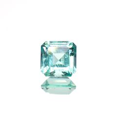 ノンオイル エメラルド ロシア産 0.34ct[230421685]4.1x4.1mm前後