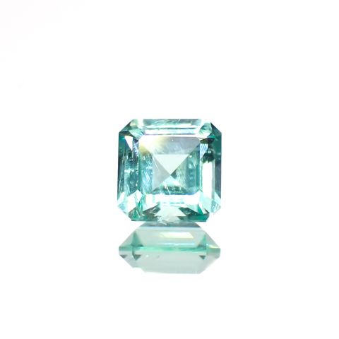 ノンオイル エメラルド ロシア産 0.34ct[230421685]4.1x4.1mm前後