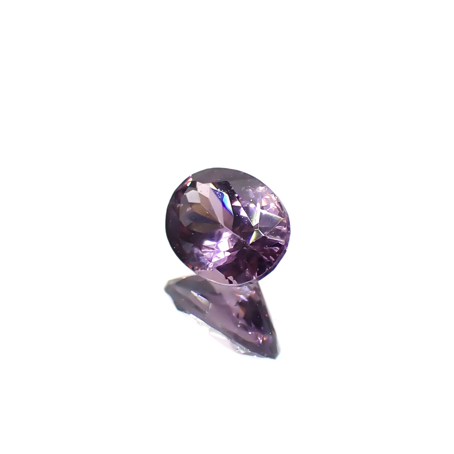 パープルスピネル(宝石名スピネル)ビルマ/マダガスカル産 0.37ct 識別済[241029267]5.2x3.9mm前後