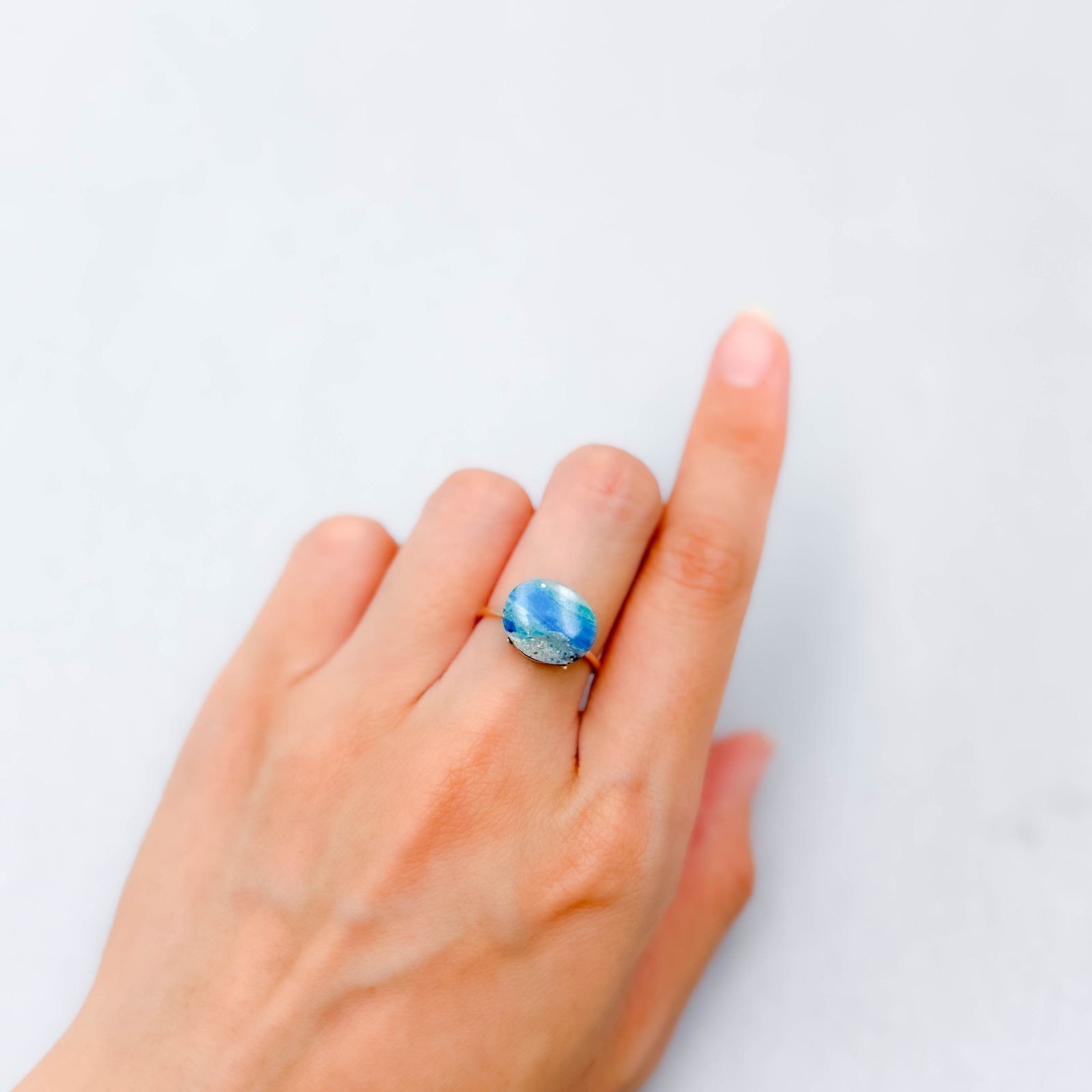 ブルーオパール ペルー産 3.43ct [250730719]12.7x10.5mm前後