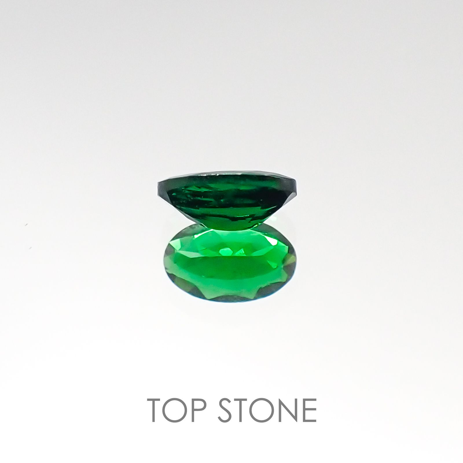 ツァボライト(宝石名グリーン グロッシュラー・ガーネット) タンザニア産 0.23ct 識別済[20095722]4.8×3mm前後