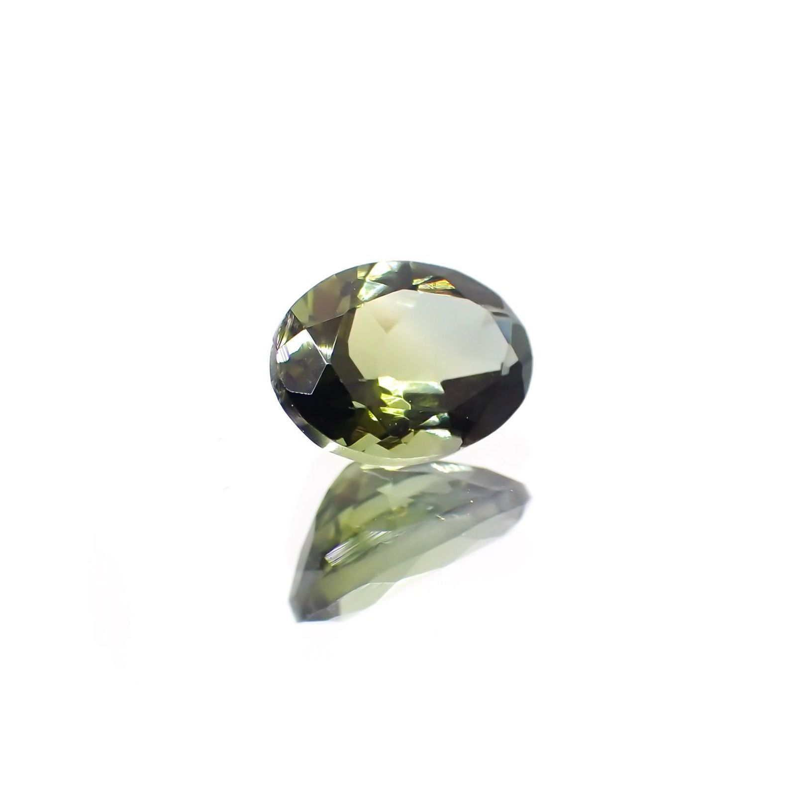 バイカラートルマリン(宝石名トルマリン) ブラジル/アフリカ産 0.89ct 識別済[211013564]7.2×5.2mm前後