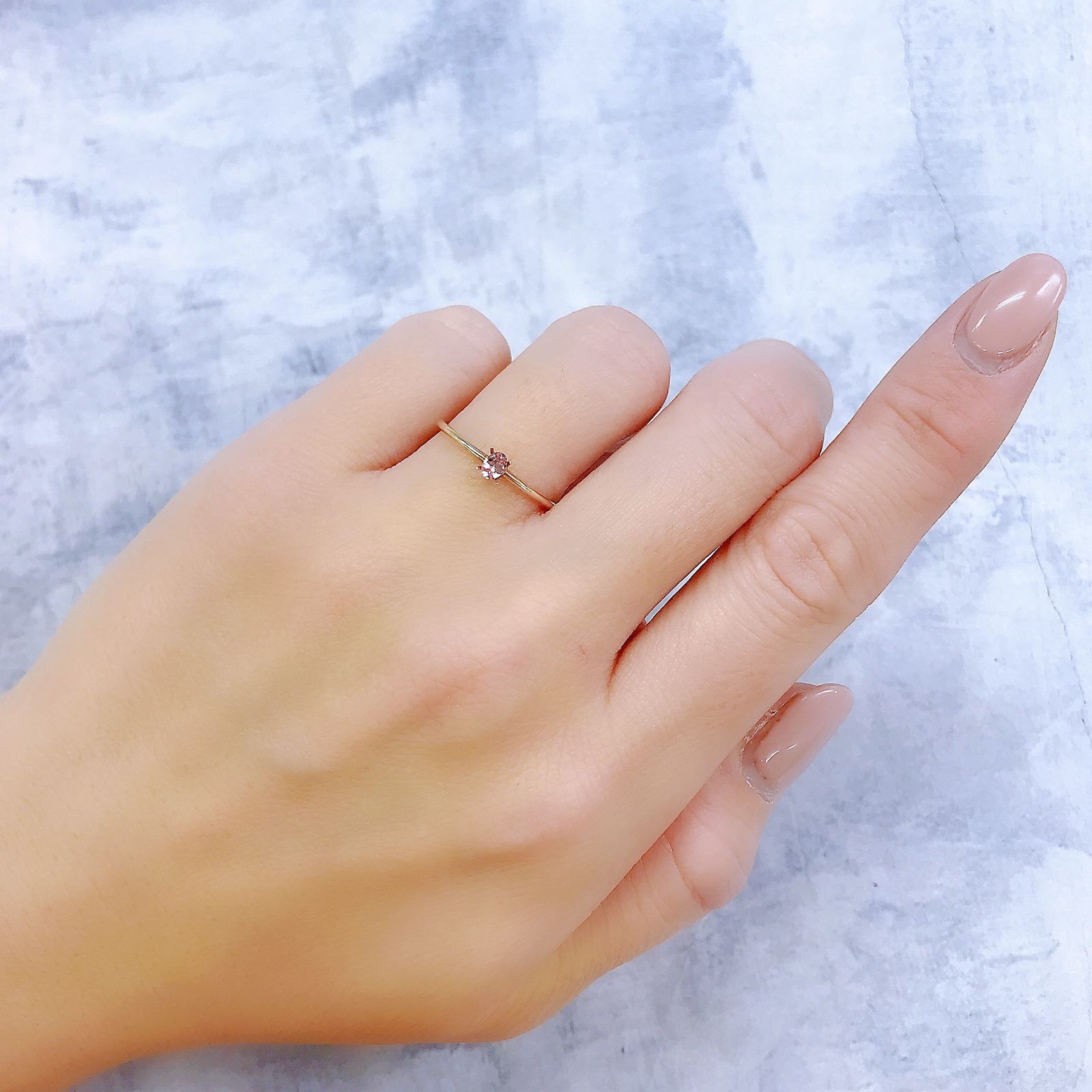 パパラチャサファイア(宝石名サファイア/別名パパラチャ・サファイア)スリランカ産 0.117ct ソ付(日独)[221219636]3.57x2.52mm前後