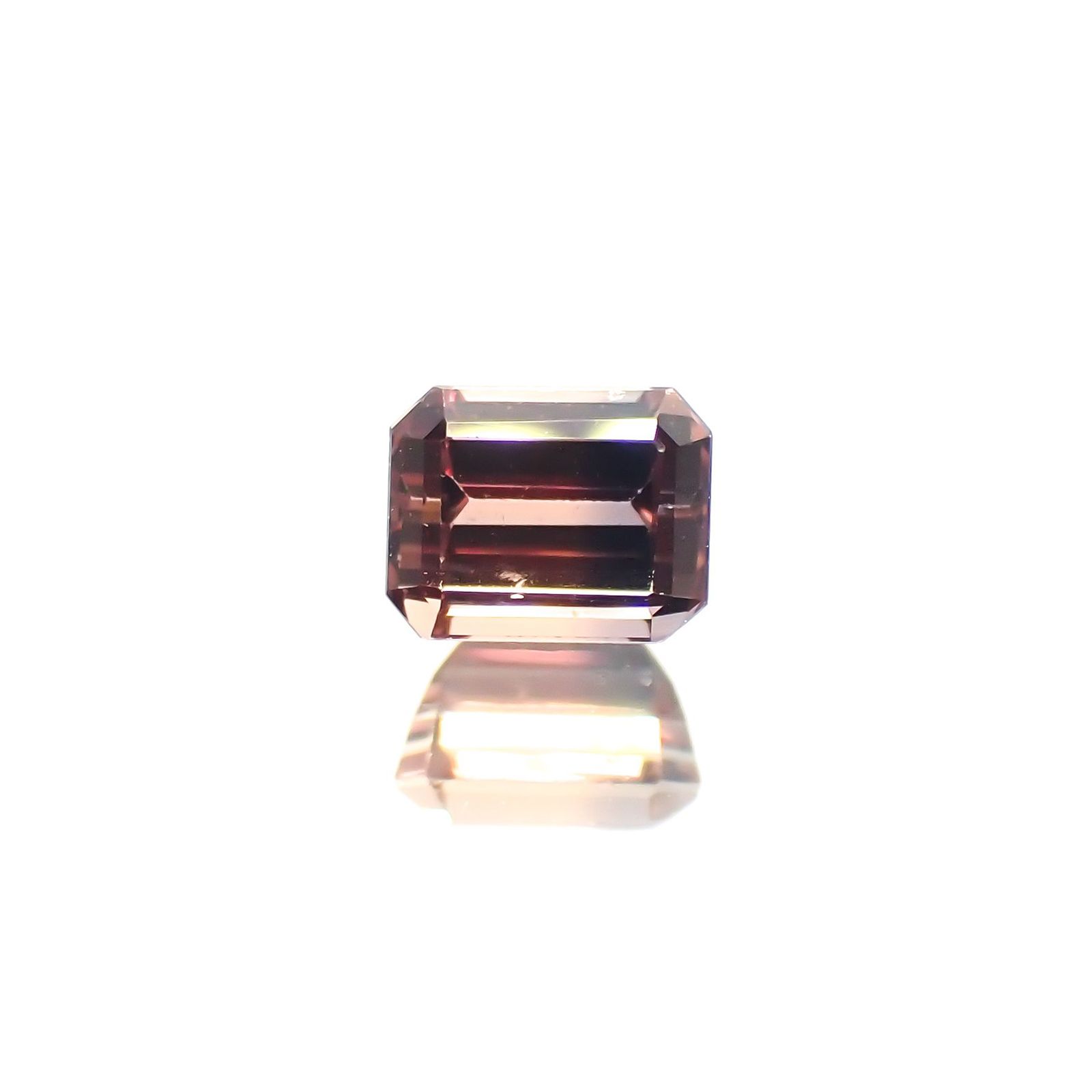 バイカラーサファイア(宝石名バイカラー・サファイア) マダガスカル/タンザニア産 0.30ct 識別済[210912493]3.6×2.9mm前後