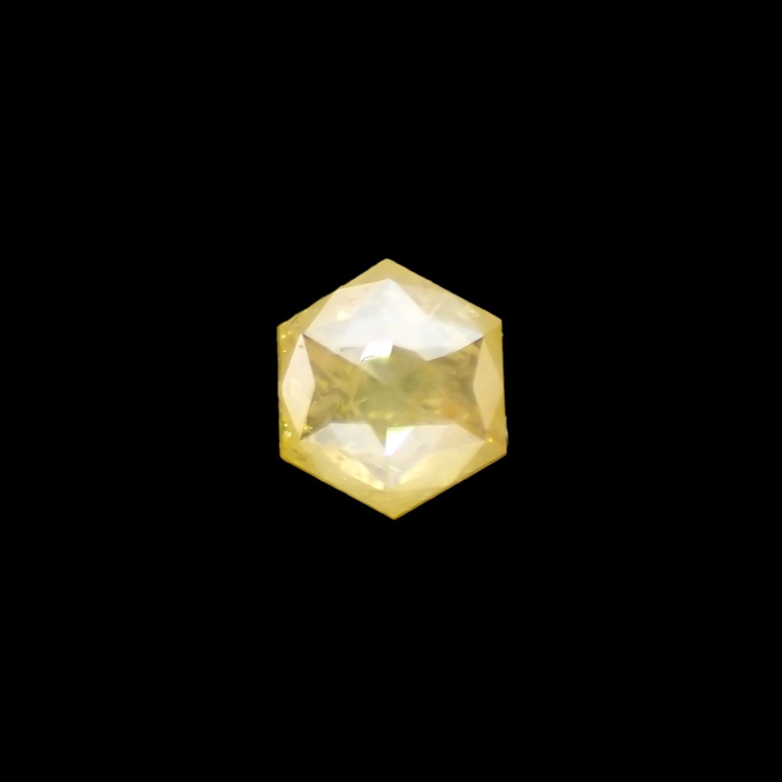 ◇ヘキサゴンアンティークカット◇イエローダイヤモンド(宝石名ダイアモンド) 南アフリカ産 0.13ct 識別済[210813116]2.9×2.8mm前後