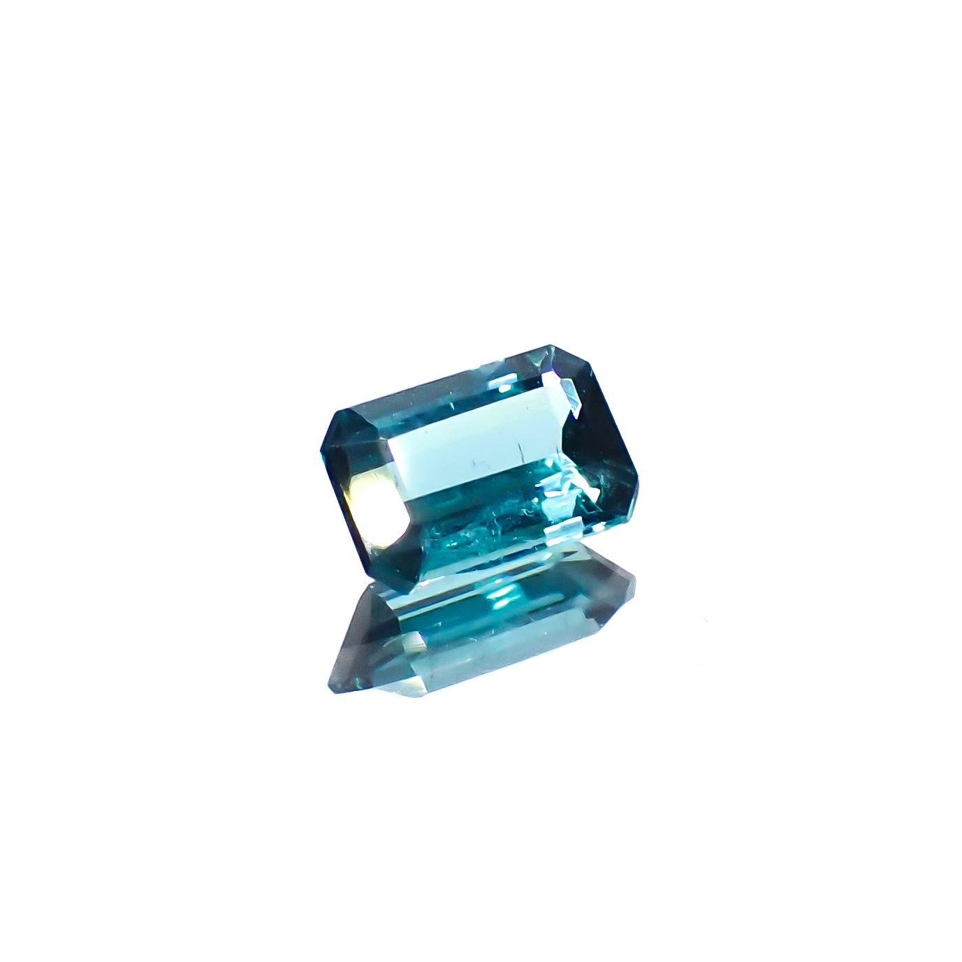 ブルートルマリン(宝石名トルマリン)アフガニスタン産 0.42ct 識別済[231225172]5.6x3.6mm前後
