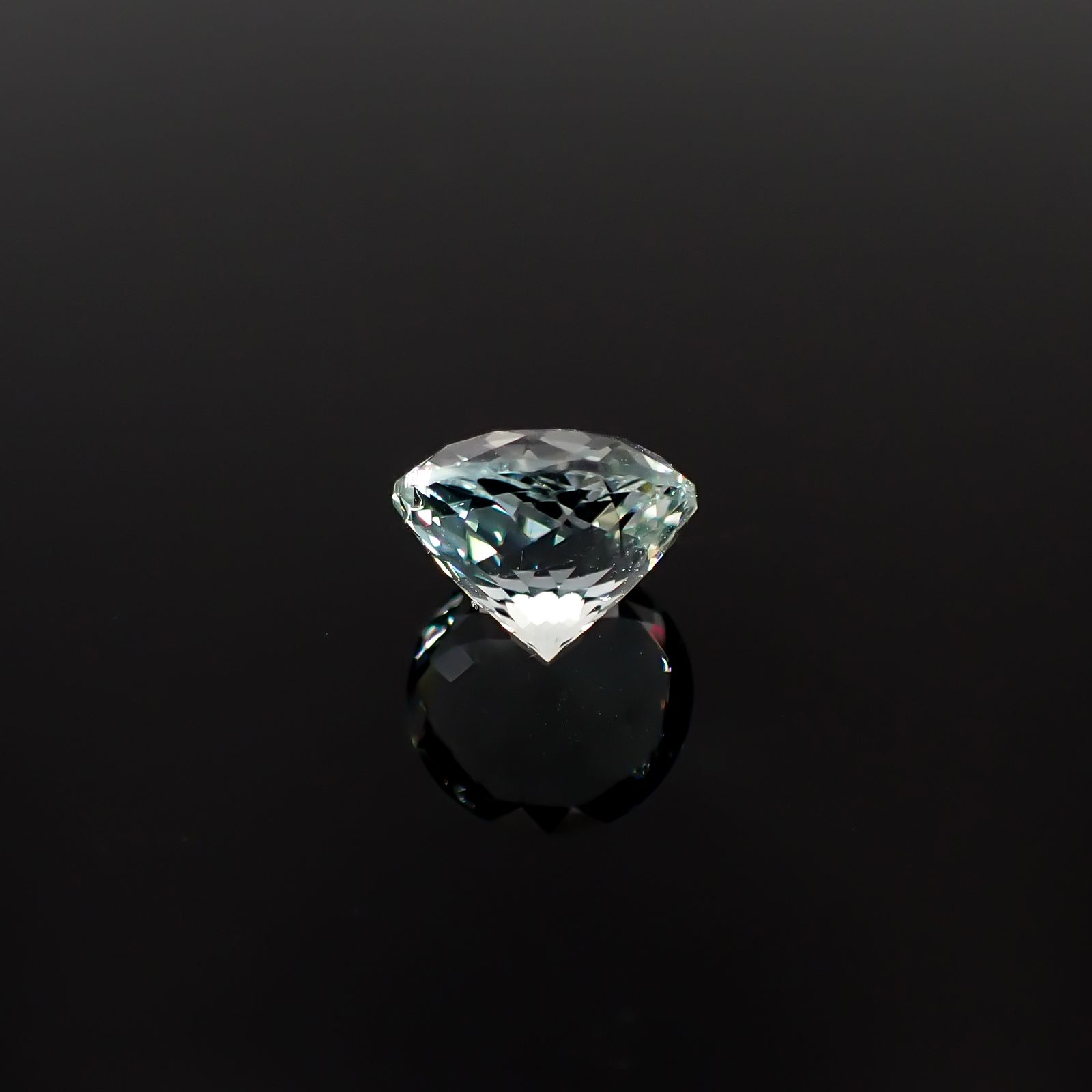 オリゴクレース(宝石名オリゴクレース)ケニア産 2.14ct 識別済[240628001]8.3x8.3mm前後