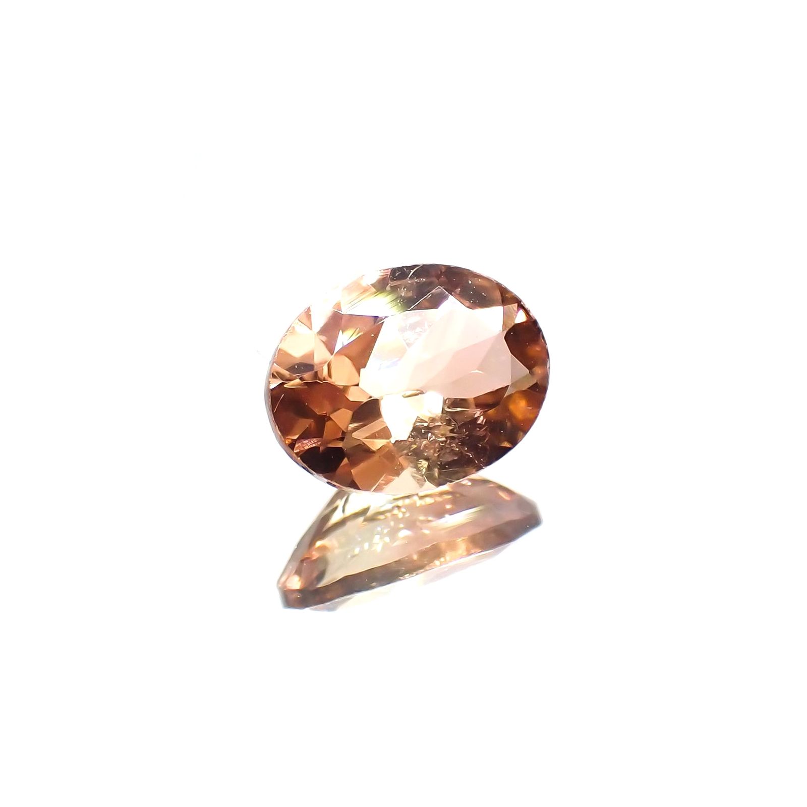 バイカラートルマリン(宝石名バイカラー・トルマリン) コンゴ民主共和国産 1.195ct ソ付(彩珠)[211013598]8.1×6.2mm前後