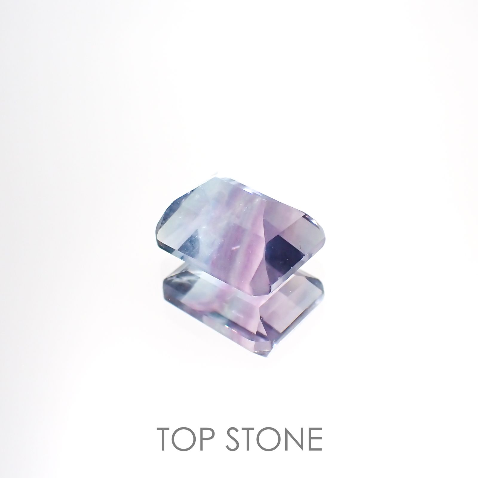 バイカラーフローライト ブラジル産 ルース 4.18ct[210913214]10×7.8mm前後