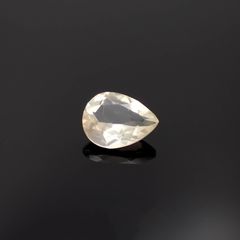 ゴールデンラブラドライト メキシコ産 1.39ct / 8.9x6.8mm前後 [251220366]