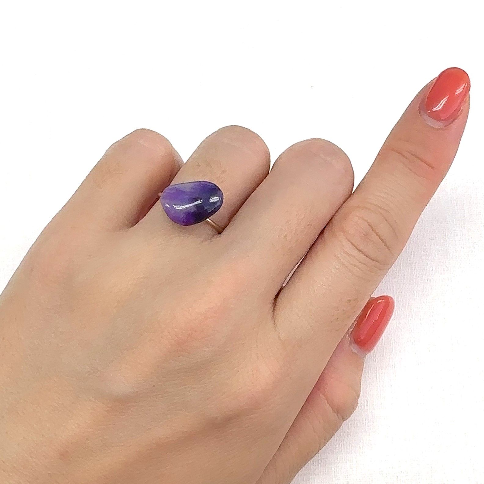 ◇フリーフォーム◇スギライト 南アフリカ産 3.08ct [250114292]13.4x9.6mm前後