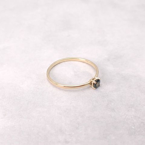 リング空枠：石留め▶アレキサンドライト（お客様製作例）