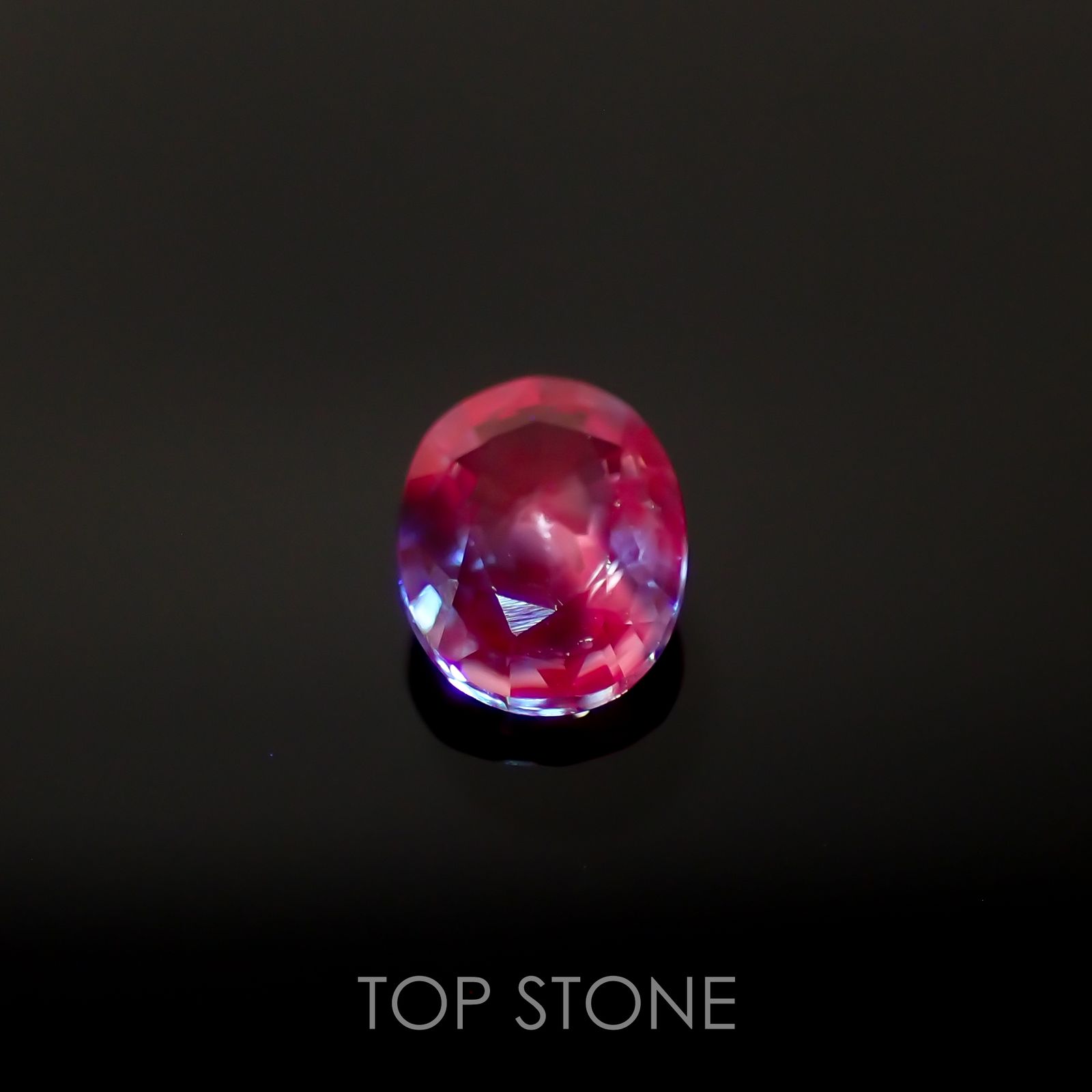 バイカラーサファイア(宝石名バイカラー・サファイア) タンザニア産 0.53ct 識別済[210711558]6×4.4mm前後