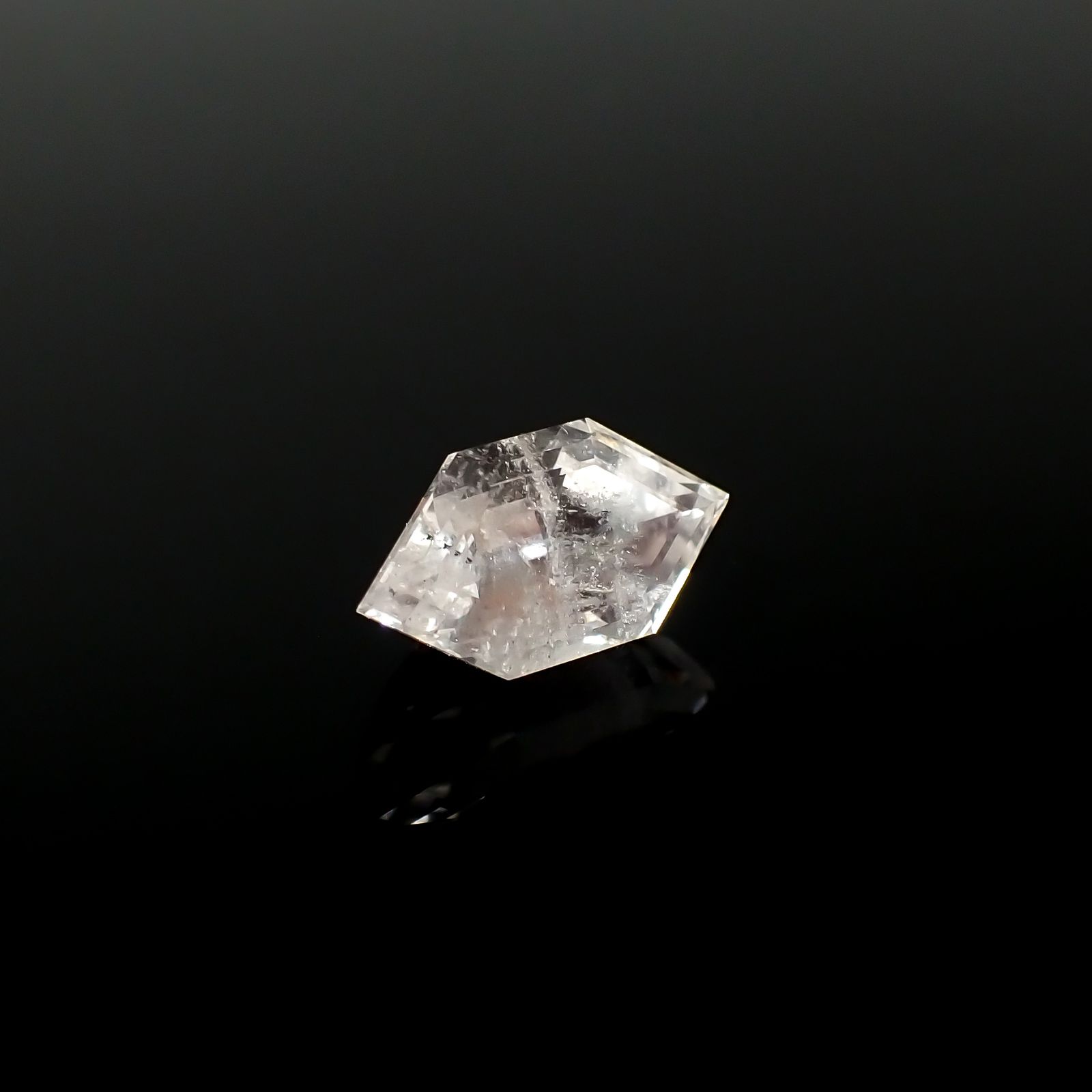 ◇カスタムカット◇ピンクエンジェルラダー マダガスカル産 1.75ct[240125426]10.8x5.6mm前後