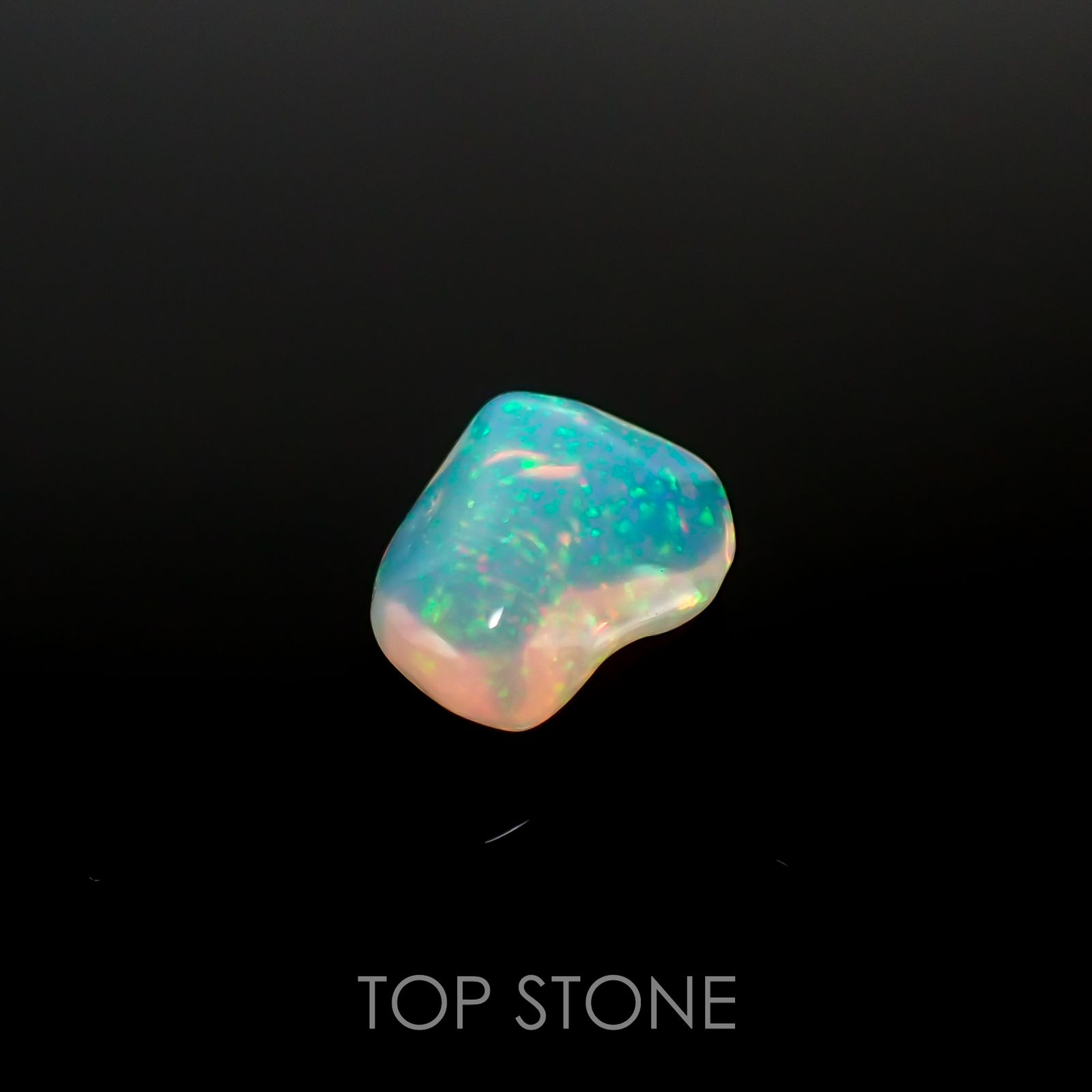 ◇バロック型◇エチオピアオパール エチオピア産 ルース 1.59ct[210611401]9.9×7.5mm前後