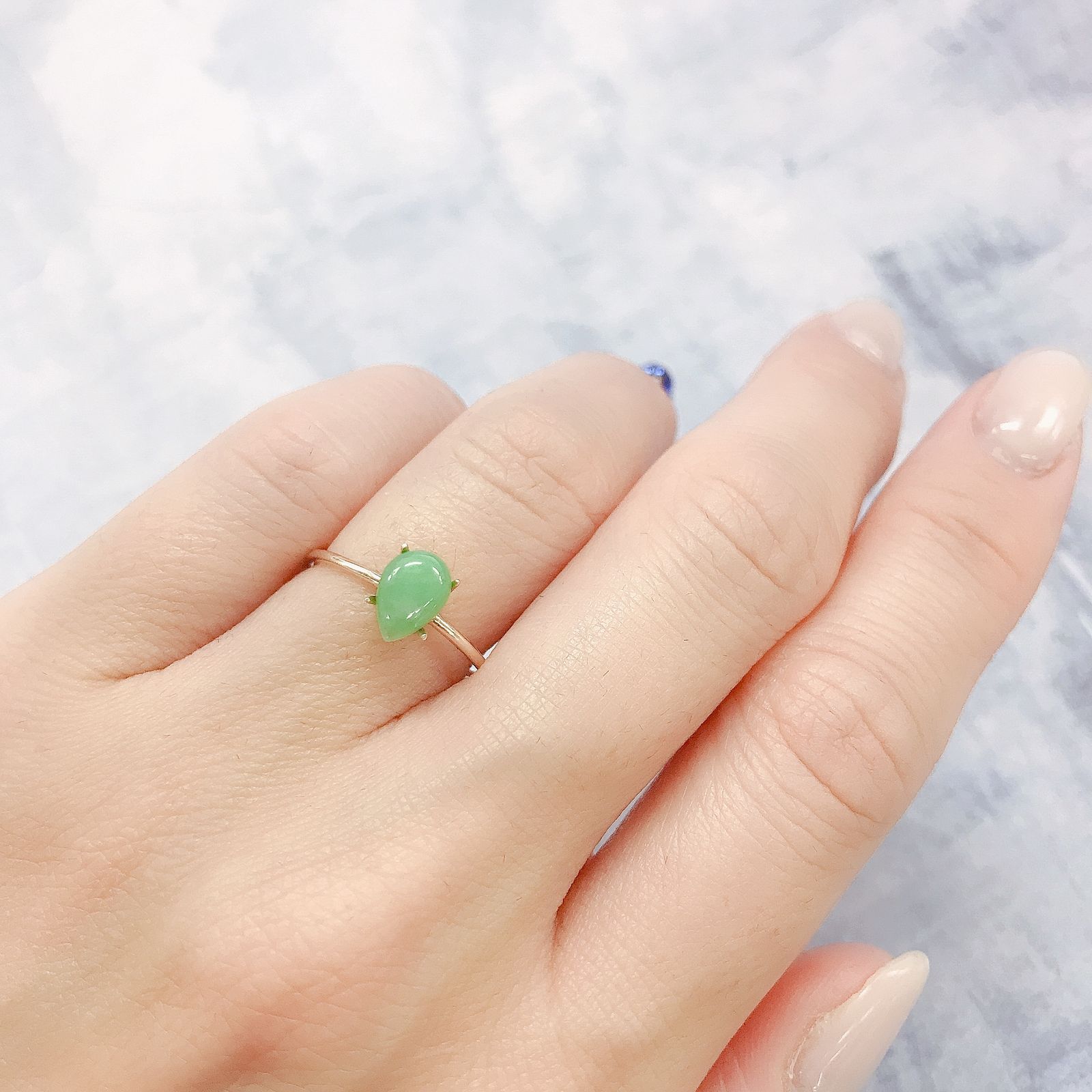 翡翠(宝石名ジェダイト)ビルマ産 0.72ct 識別済[220515811]7.1x5mm前後
