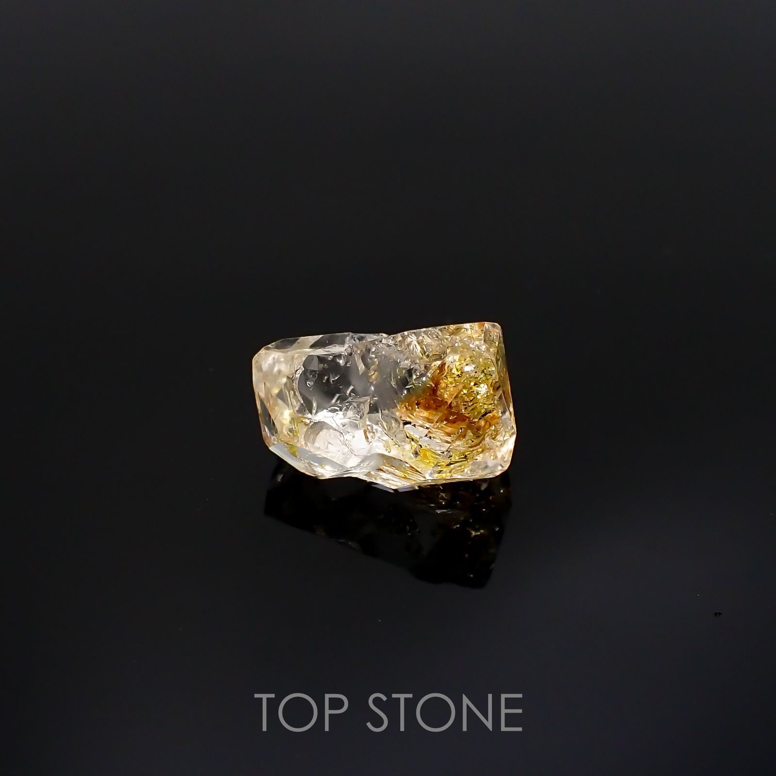 オイルインクォーツ 原石パキスタン産 4.89ct[220515868]12.2x7.3mm前後