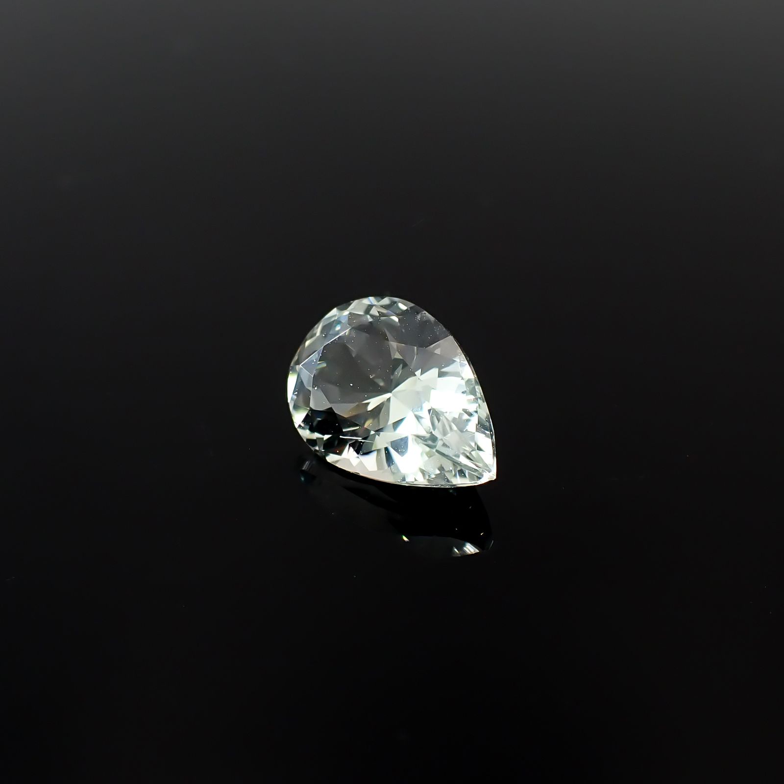 オリゴクレース(宝石名オリゴクレース)ケニア産 2.53ct 識別済[240628004]11.6x7.9mm前後