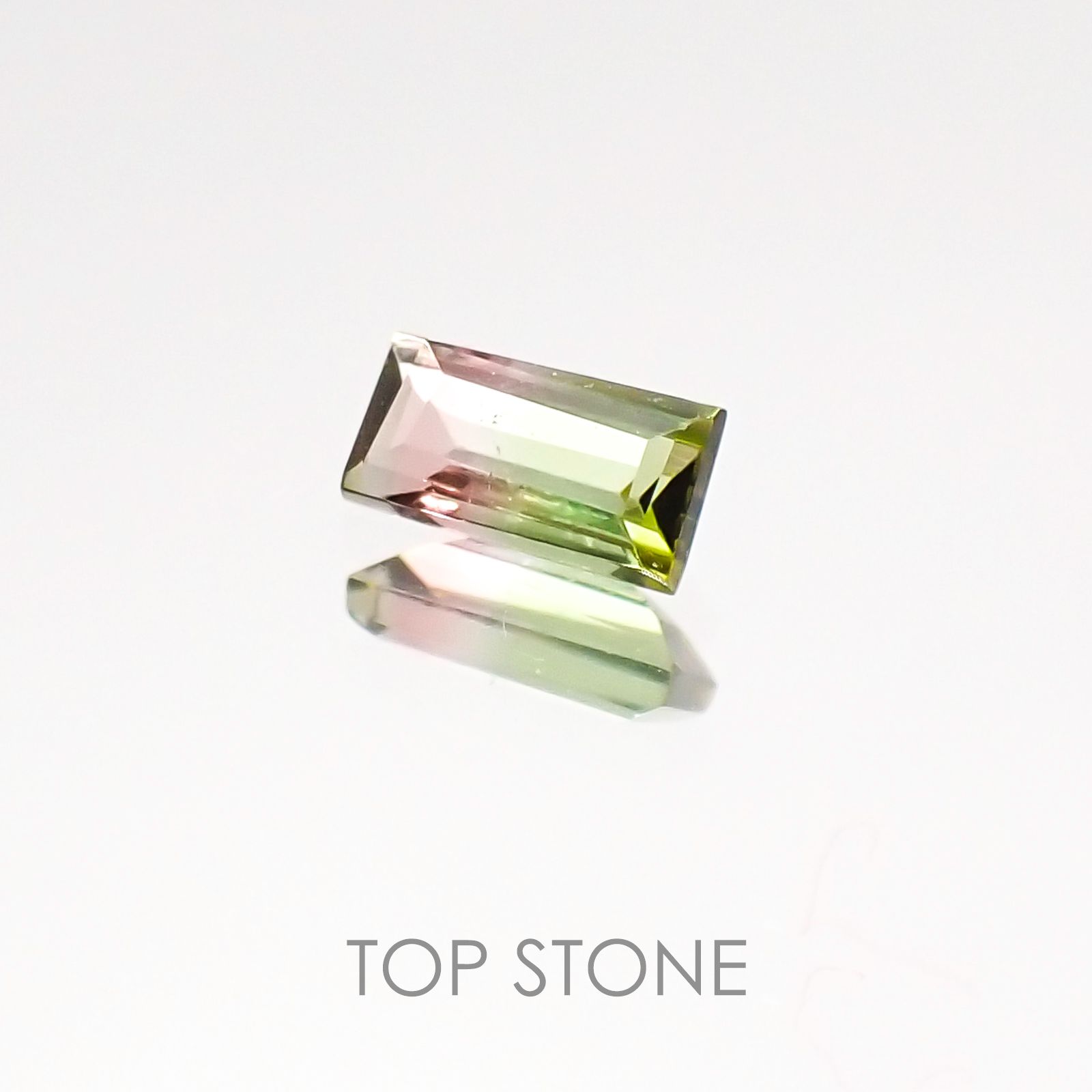 バイカラートルマリン ブラジル産 ルース 0.16ct[20107126]4.6×2.4mm前後