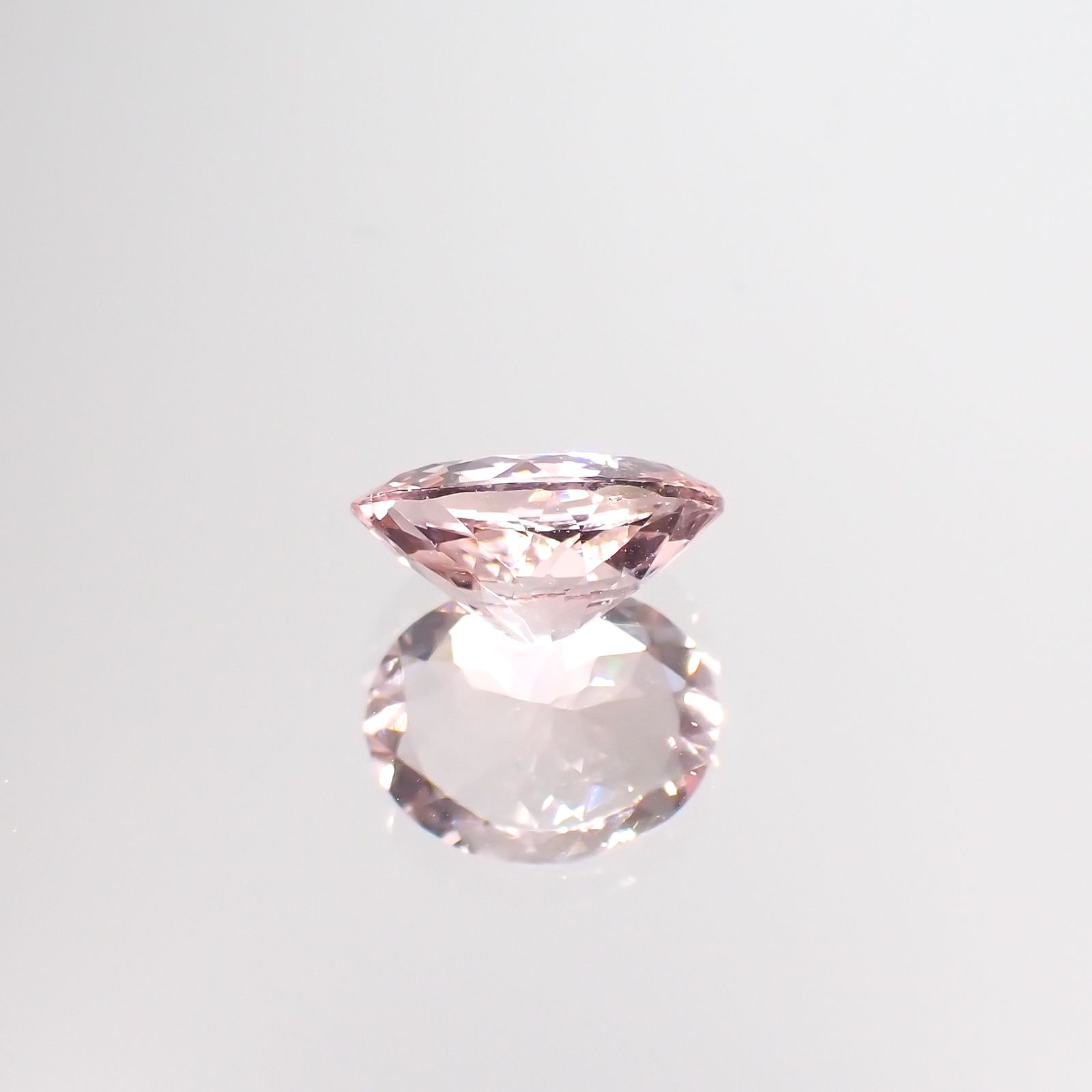 モルガナイト ブラジル/モザンビーク産 2.09ct[231224875]10.1x8.1mm前後