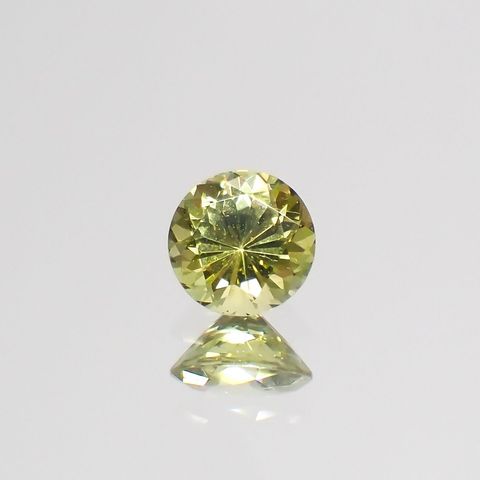 クリソベリル(宝石名クリソベリル)マダガスカル産 0.43ct 識別済[220114496]4.6x4.6mm前後