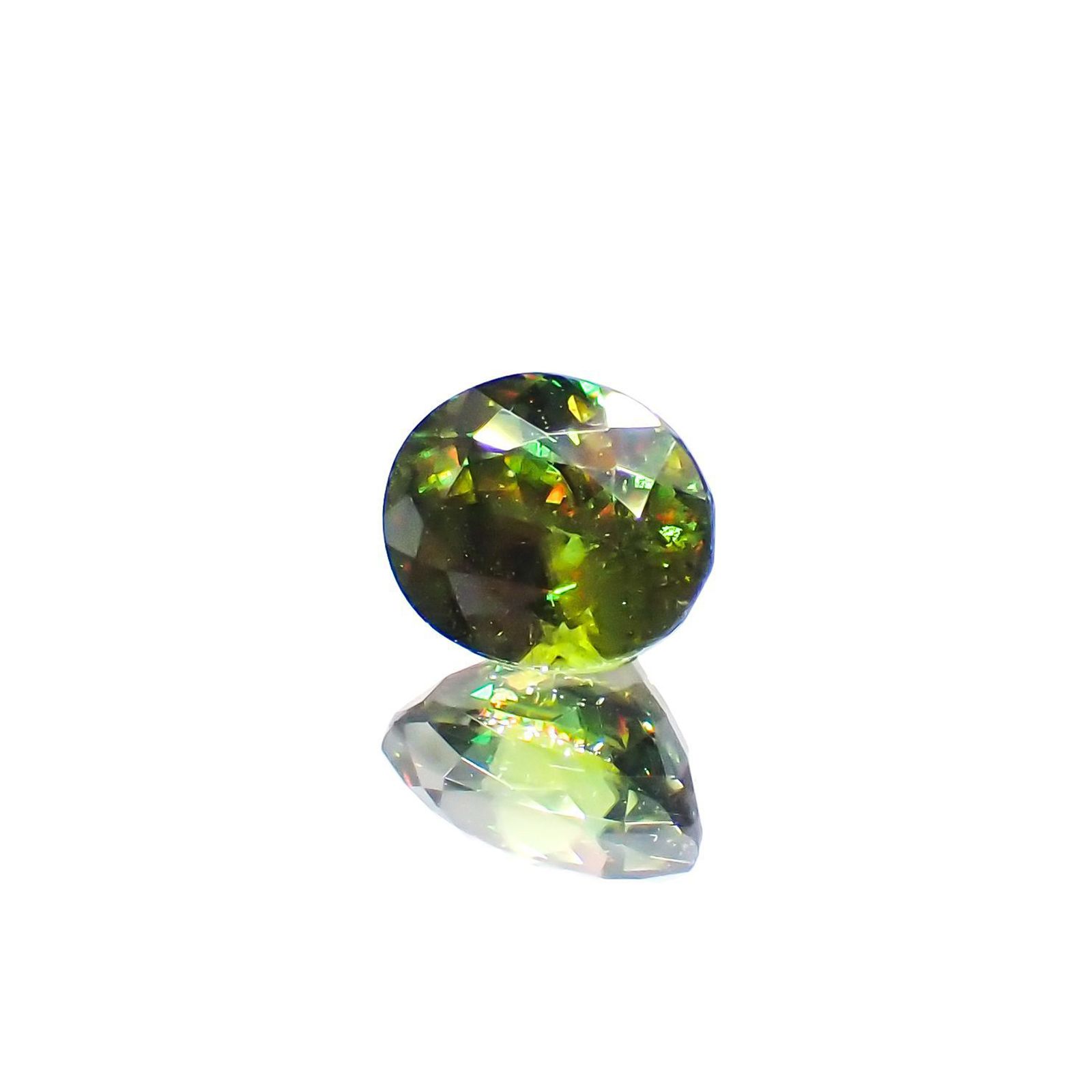 カラーチェンジスフェーン パキスタン産 0.86ct [230120039]6x5mm前後